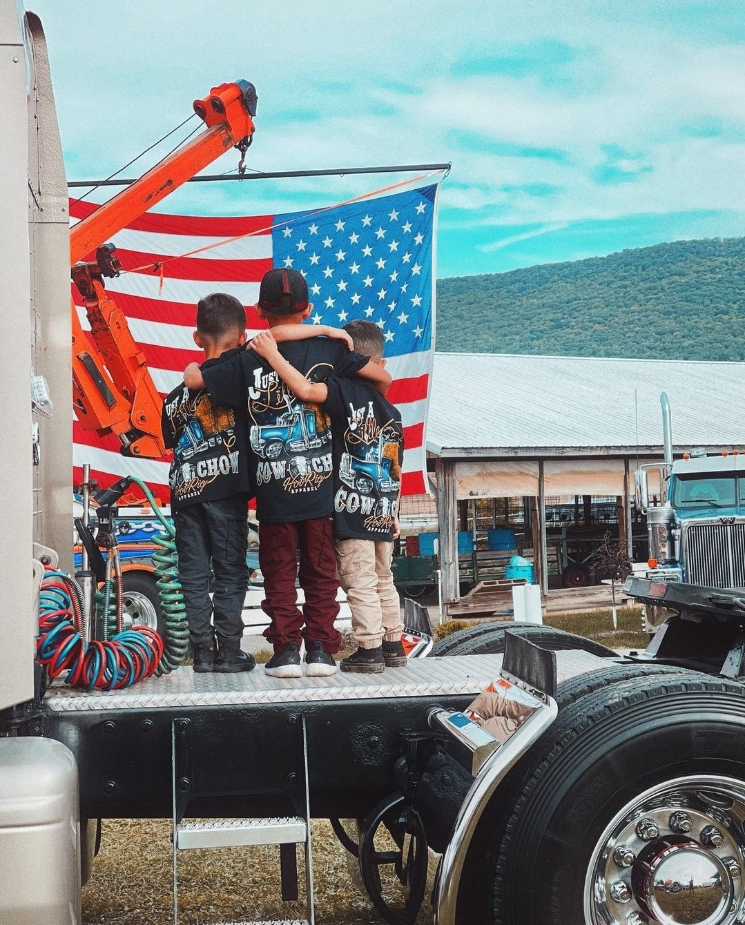 Cow Chow YOUTH HOODIE